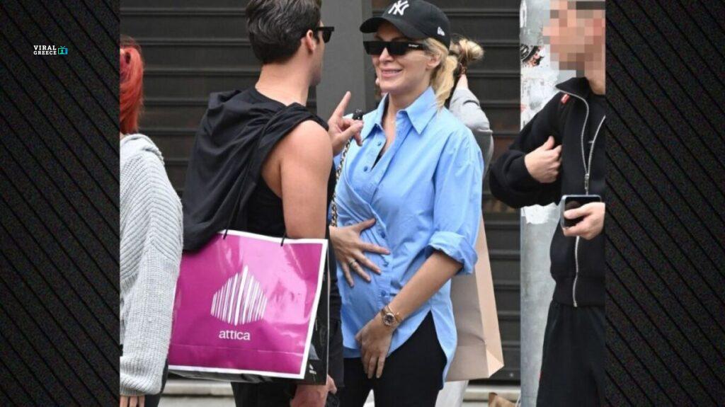 Τρυφερή στιγμή στο κέντρο της Αθήνας – Η Κατερίνα Καινούργιου με φουσκωμένη κοιλιά σε χαλαρή βόλτα