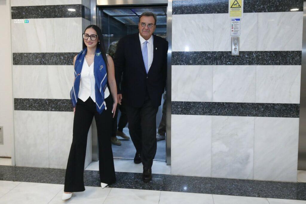Η Κλαυδία θα τραγουδήσει το «Αστερομάτα» στην τελετή παράδοσης της Ολυμπιακής Φλόγας klavdia asteromata 2