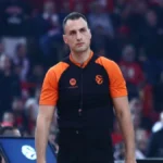 Συνελήφθη ο Σέρβος διαιτητής Ούρος Νίκολιτς – Βρέθηκαν 250.000 ευρώ στο σπίτι του Συνελήφθη ο Σέρβος διαιτητής Ούρος Νίκολιτς – Βρέθηκαν 250.000 ευρώ στο σπίτι του
