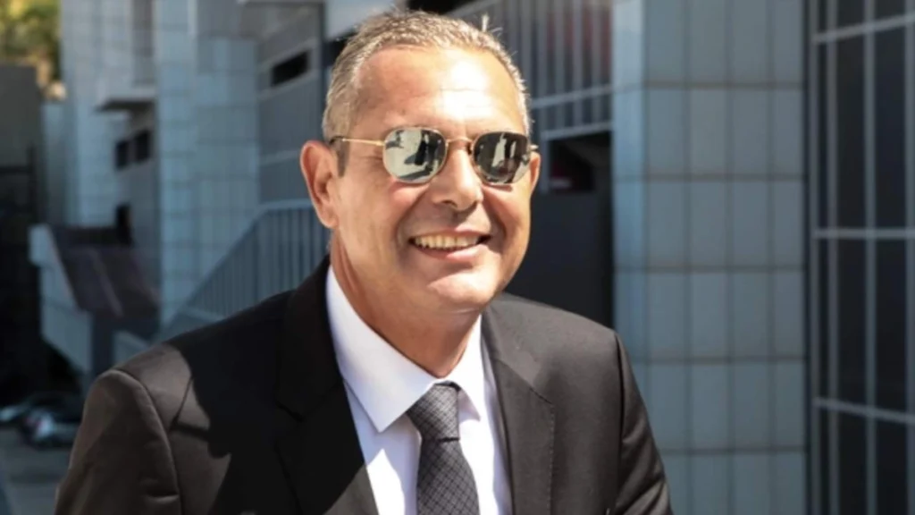 Πάνος Καμμένος: Σκέφτεται νέο κόμμα με αρχηγό τη συζυγό του