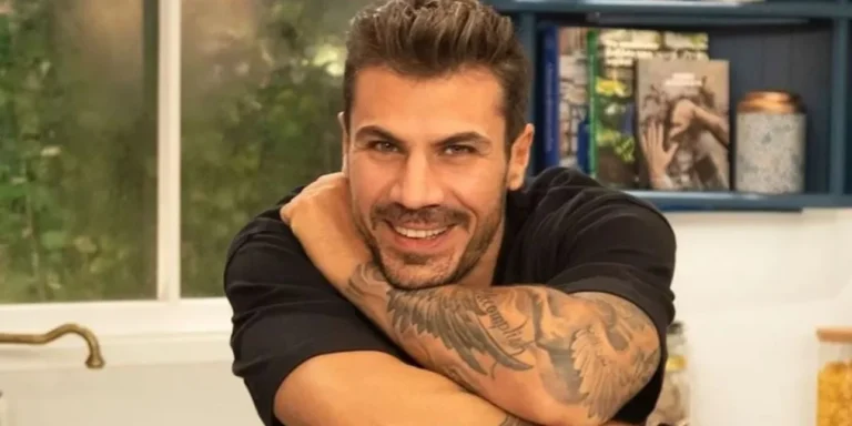 Άκης Πετρετζίκης: «Όταν ξεκίνησα το YouTube, όλοι το κορόιδευαν» akis-petretzikis.jpeg