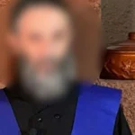 Ο ιερέας YouTuber ονόμαζε… φανουρόπιτες τα ναρκωτικά – «Χρησιμοποιούσαν τον ναό για εμπόριο» Ο ιερέας YouTuber ονόμαζε… φανουρόπιτες τα ναρκωτικά – «Χρησιμοποιούσαν τον ναό για εμπόριο»