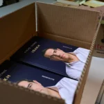 Αλέξης Τσίπρας – «Ιθάκη»: Σαρώνει σε πωλήσεις το βιβλίο του, ξεπερνώντας κάθε εκδοτική προσδοκία