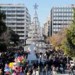 Σε εορταστικούς ρυθμούς το ωράριο των καταστημάτων έως την Πρωτοχρονιά Σε εορταστικούς ρυθμούς το ωράριο των καταστημάτων έως την Πρωτοχρονιά