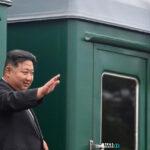 Εμφάνιση με ξεκάθαρο μήνυμα: Ο Κιμ Γιονγκ Ουν εγκαινιάζει πολυτελή ξενοδοχεία μαζί με την κόρη του