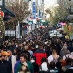 Ξεκίνησε από σήμερα το εορταστικό ωράριο – Ποιες Κυριακές θα είναι ανοικτά τα καταστήματα Ξεκίνησε από σήμερα το εορταστικό ωράριο – Ποιες Κυριακές θα είναι ανοικτά τα καταστήματα