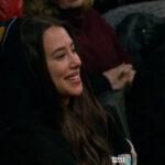 Αλ Τσαντίρι Νιουζ: Η κόρη της Πάολα βρέθηκε στο κοινό και το σχόλιο του Λάκη Λαζόπουλου που την έκανε να κοκκινίσει ( VIDEO ) Αλ Τσαντίρι Νιουζ: Η κόρη της Πάολα βρέθηκε στο κοινό και το σχόλιο του Λάκη Λαζόπουλου που την έκανε να κοκκινίσει ( VIDEO )