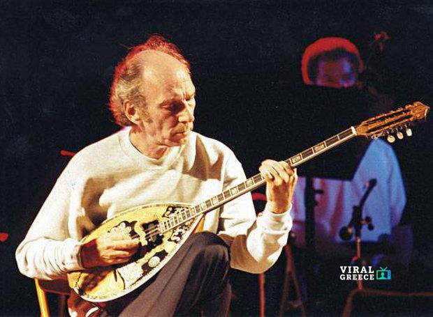 Σαν σήμερα 15 Δεκεμβρίου 1933: Γεννιέται ο Άκης Πάνου – ιδιοφυΐα του λαϊκού τραγουδιού, μια ζωή στα άκρα και ένα έγκλημα που σκίασε το έργο του Akis_Panou