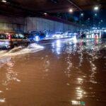 Η κακοκαιρία Byron σαρώνει τη χώρα – Πού θα «χτυπήσει» τις επόμενες ώρες Η κακοκαιρία Byron σαρώνει τη χώρα – Πού θα «χτυπήσει» τις επόμενες ώρες