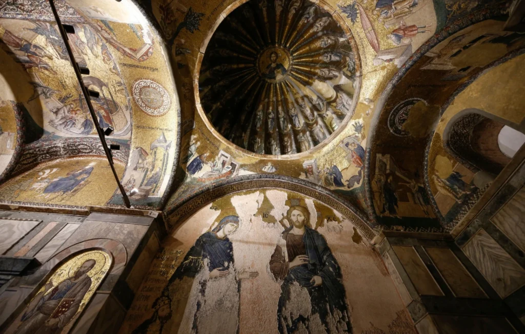 Σαν σήμερα, 27 Δεκεμβρίου 537: Τα θυρανοίξια της Αγίας Σοφίας και το «Νενίκηκά σε Σολομών» του Ιουστινιανού mara 1390 4 1.jpg