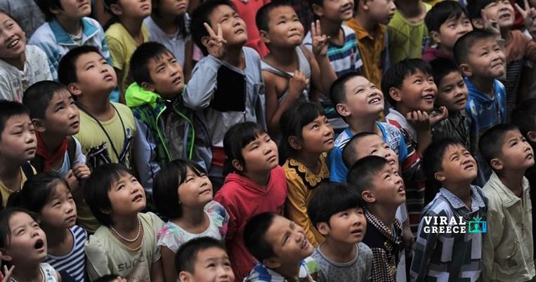 Η Κίνα φορολογεί τα προφυλακτικά για να ενισχύσει τις γεννήσεις