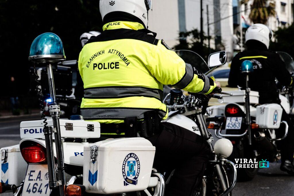 Παραλίγο τραγωδία έξω από δημοτικό σχολείο στα Χανιά: Μεθυσμένος οδηγός έπεσε πάνω σε γονείς και παιδιά