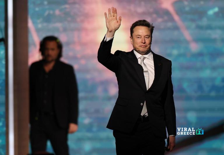 xAI: «Καίει» δισεκατομμύρια η AI του Έλον Μασκ – Στόχος τα ρομπότ και η τεχνητή υπεραντίληψη