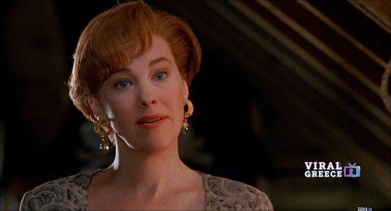 Τιμ Μπάρτον για την Κάθριν Ο’Χάρα: «Ήσουν ξεχωριστή στη ζωή και μετά θάνατον» MV5BOGJmZjA3ZDQtYmIwZi00Yjk4LTg5NjEtYjFlYWJhNjJiMmFhXkEyXkFqcGc@._V1_-1200x650