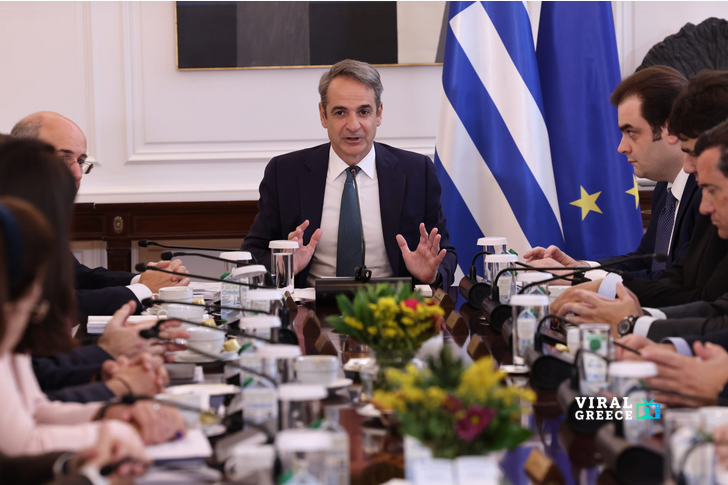 Συνεδριάζει το Υπουργικό Συμβούλιο στο Μαξίμου – Επτά βασικά θέματα στην ατζέντα Screenshot 2026-01-25 at 17-21-18 Υπουργικό Συμβούλιο Συνεδριάζει το πρωί της Δευτέρας – Τα θέματα που θα συζητηθούν