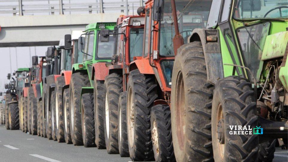 Ώρα αποφάσεων για τους αγρότες στα μπλόκα – Απογοήτευση από τη συνάντηση με Μητσοτάκη (video) agrotes-12_2