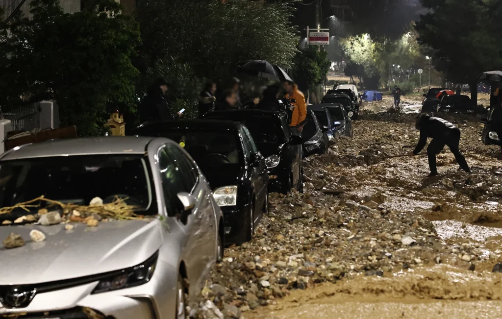 ano glufada kakokairia1.jpg