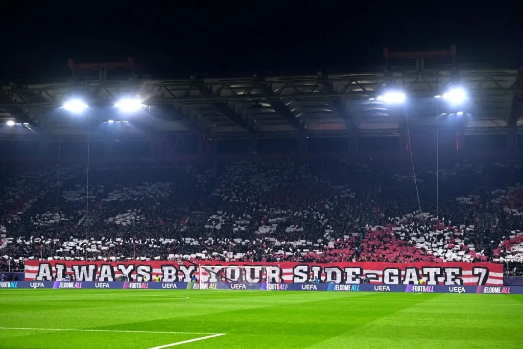 coreo 1200x800 Viral Greece