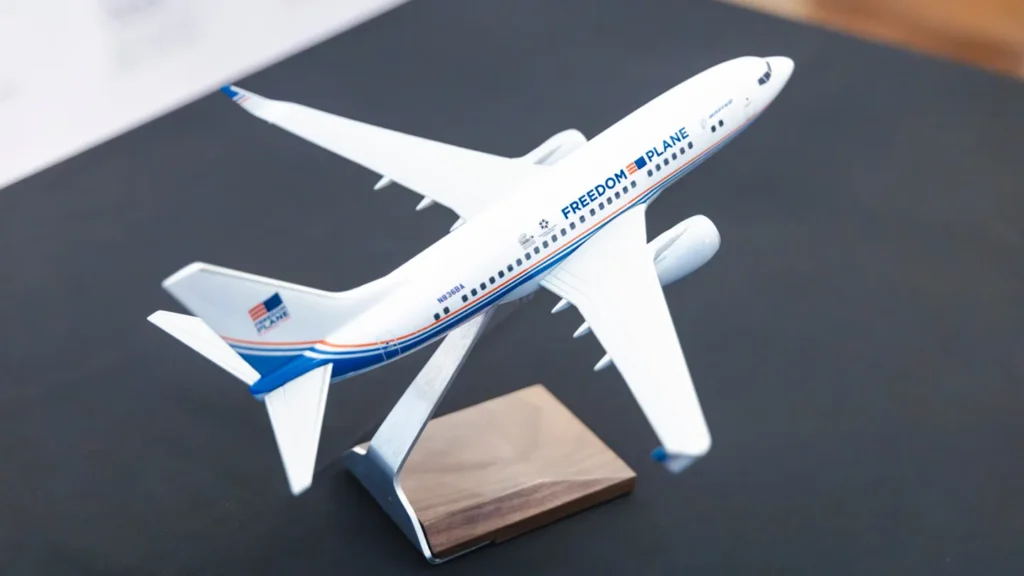 freedom plane model 2.jpg