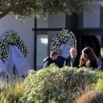 Στη Ριτσώνα το τελευταίο αντίο στον Γιώργο Παπαδάκη – Παρόντες πολιτικοί, φίλοι και συνεργάτες