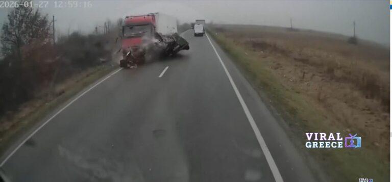 Τροχαίο στη Ρουμανία: Συγκλονίζει Έλληνας γιατρός – «Μπλόκαρε το τιμόνι κατά την προσπέραση» troxaio-paok-2-1536x713