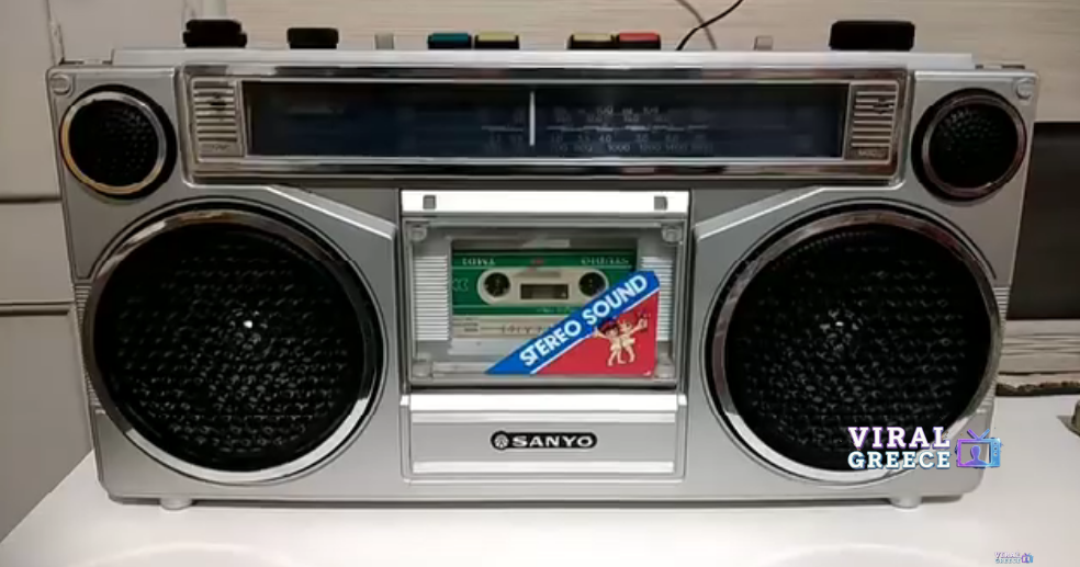 Παγκόσμια Ημέρα Ραδιοφώνου: Η φωνή που ενώνει γενιές και σύνορα SANYO M 9903K