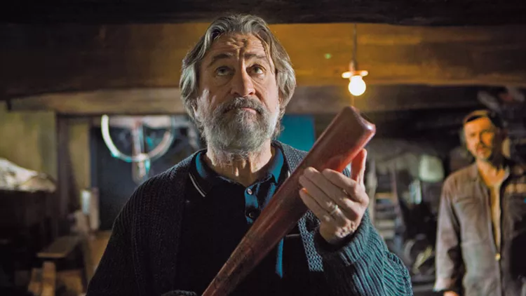 Η ταινία της ημέρας: Επικίνδυνη οικογένεια (Malavita, 2013) The-Family-1