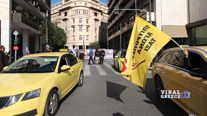 Απεργία ταξί και την Τετάρτη: Χειρόφρενο σε Αττική και Θεσσαλονίκη – Συγκεντρώσεις και πορείες apergia-taxi-4