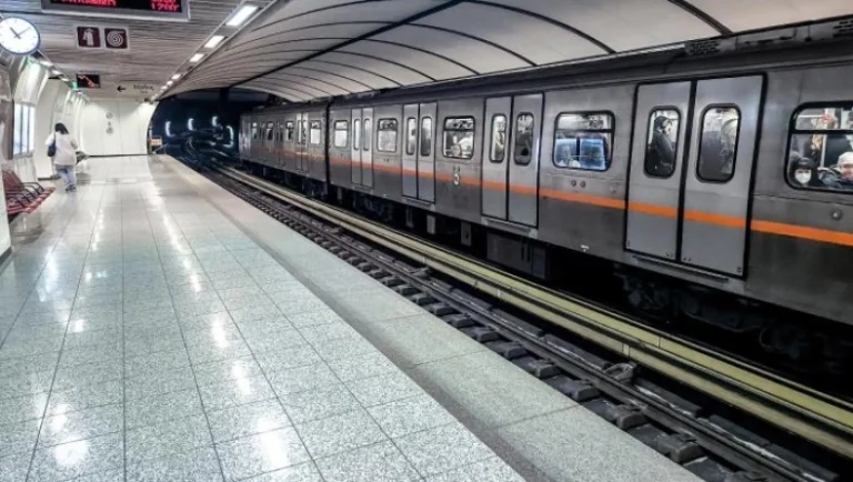 Αλλαγές στα δρομολόγια του Μετρό στις 28 Φεβρουαρίου – Στάση εργασίας για την επέτειο των Τεμπών eurokinissi_metro_sidirodromos