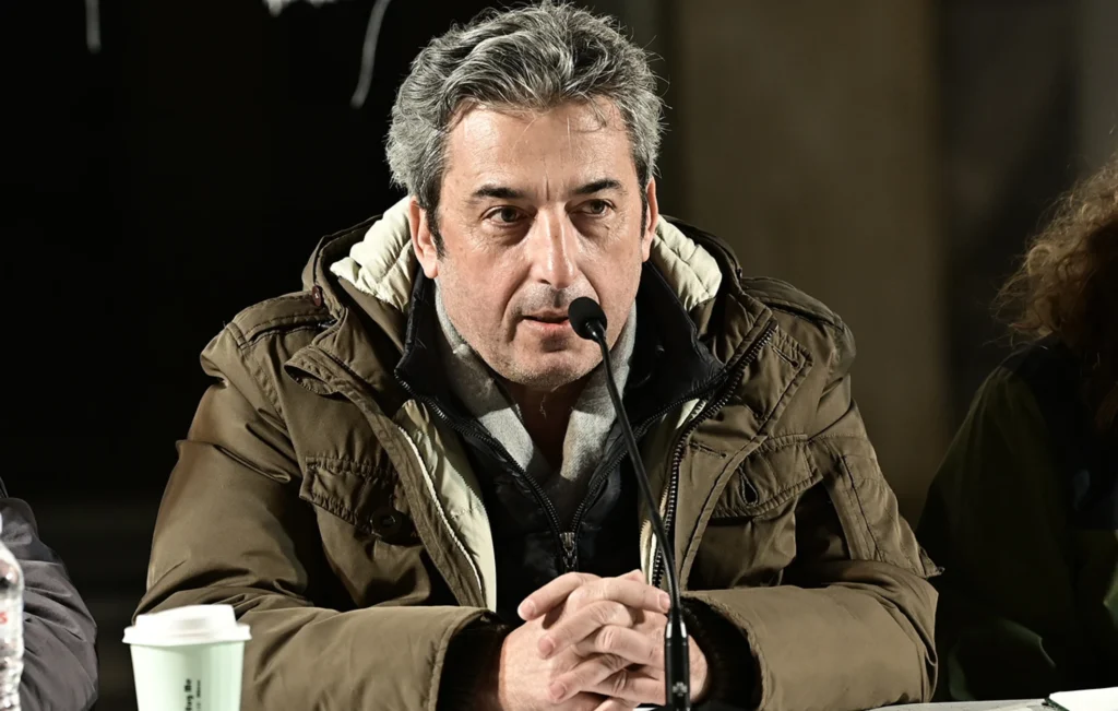 paulos aslanidis1jpg Viral Greece