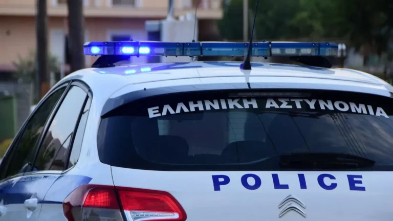 Μυστήριο με τις δύο γυναίκες που βρέθηκαν νεκρές στου Ζωγράφου – Αδιευκρίνιστα τα αίτια μετά τη νεκροψία 251023102158_astynomia-peripoliko-3