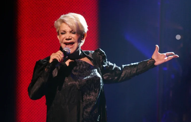 Μαρινέλλα: Σήμερα το τελευταίο «αντίο» στη μεγάλη κυρία του ελληνικού τραγουδιού 4-48.jpg