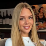 Influencer αποκαλύπτει τη «διπλή ζωή» της με διάσημους ποδοσφαιριστές – «Υπογράφουν συμφωνίες μυστικότητας πριν συναντηθούμε» AA1YLdGo.img