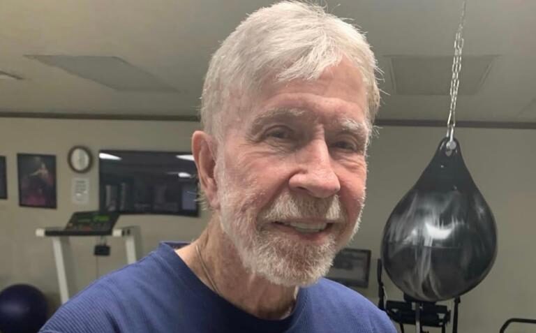 Στο νοσοκομείο ο Τσακ Νόρις – Σε κρίσιμη κατάσταση ο 86χρονος ηθοποιός AA1Z0rkk.img