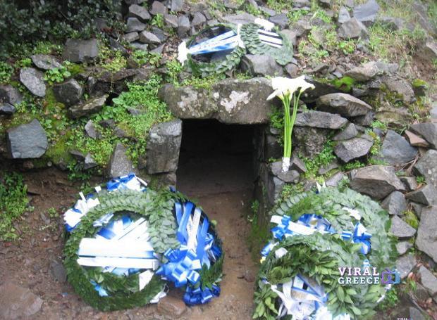 Σαν σήμερα 3 Μαρτίου 1957: Η θυσία του Γρηγόρη Αυξεντίου Grigorios Afxentiou spilia
