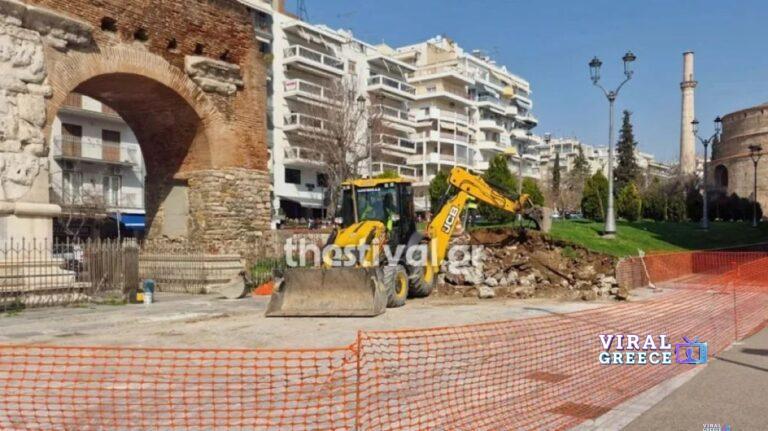 Θεσσαλονίκη: Κατεδαφίστηκε το «μουντζουρωμένο» τοιχάκι στην Καμάρα teixos-mountzouras-Kamara