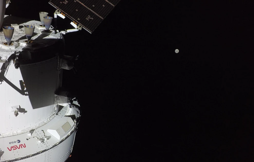 NASA Artemis Moonshot1.jpg