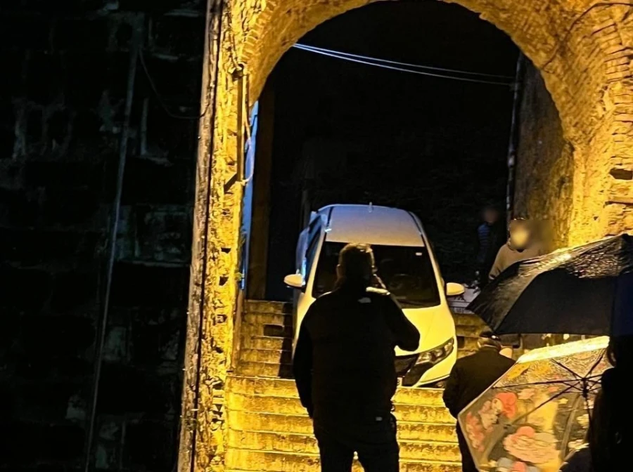 ab5c9711 giannena autokinhto2