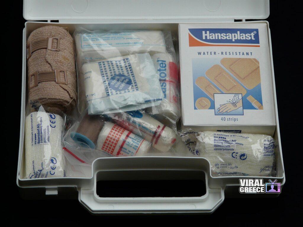 hans first aid kit 62643 1920 Viral Greece