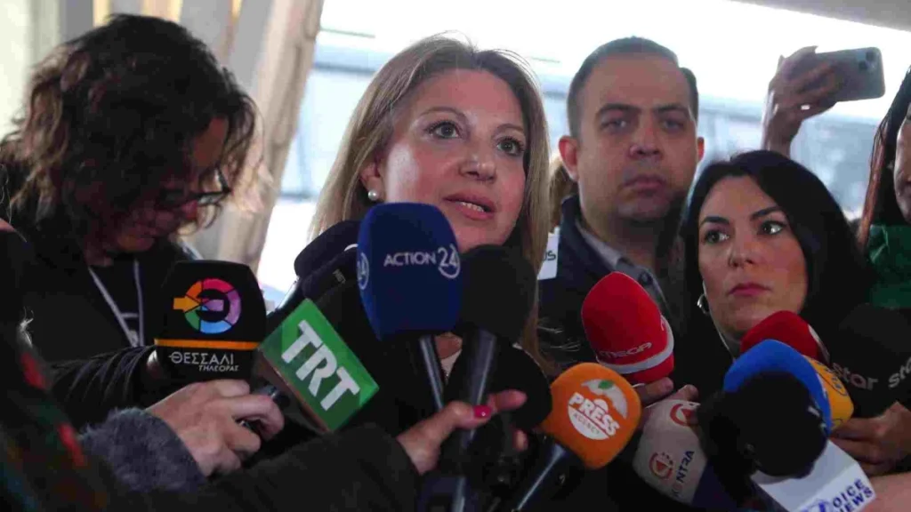 karystianou diki Viral Greece