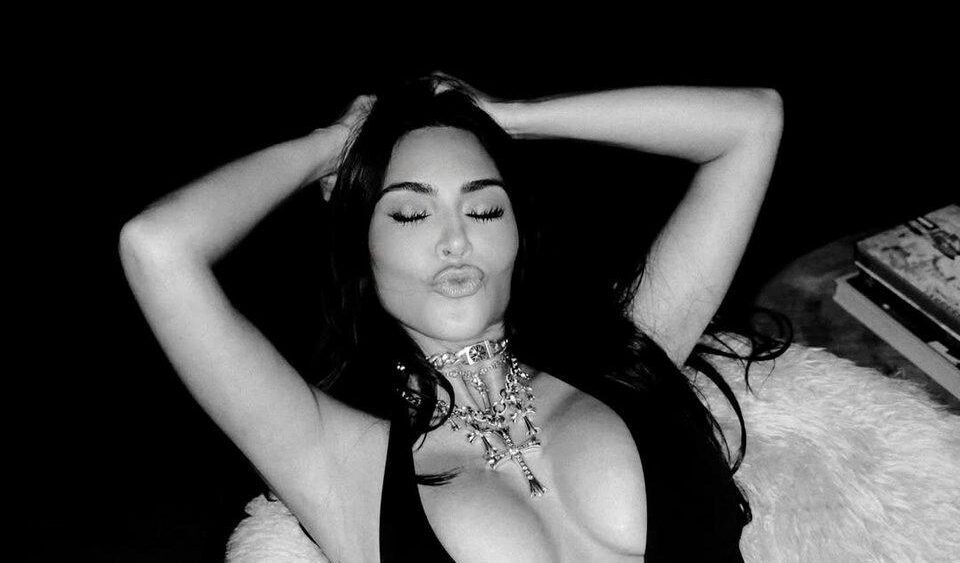 kim-kardashian-fili-aera-aspromavri