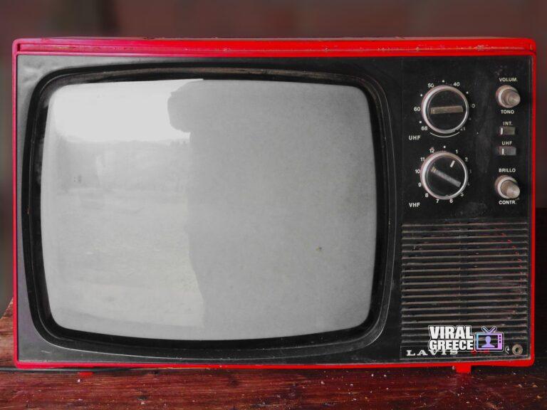 makamuki0-vintage-tv-1116587_1920