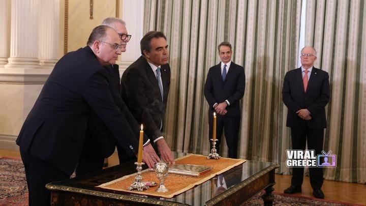 Ορκωμοσία νέων υπουργών και μηνύματα για ενότητα, πρόληψη και ενίσχυση της Πολιτικής Προστασίας w04-11171331682039