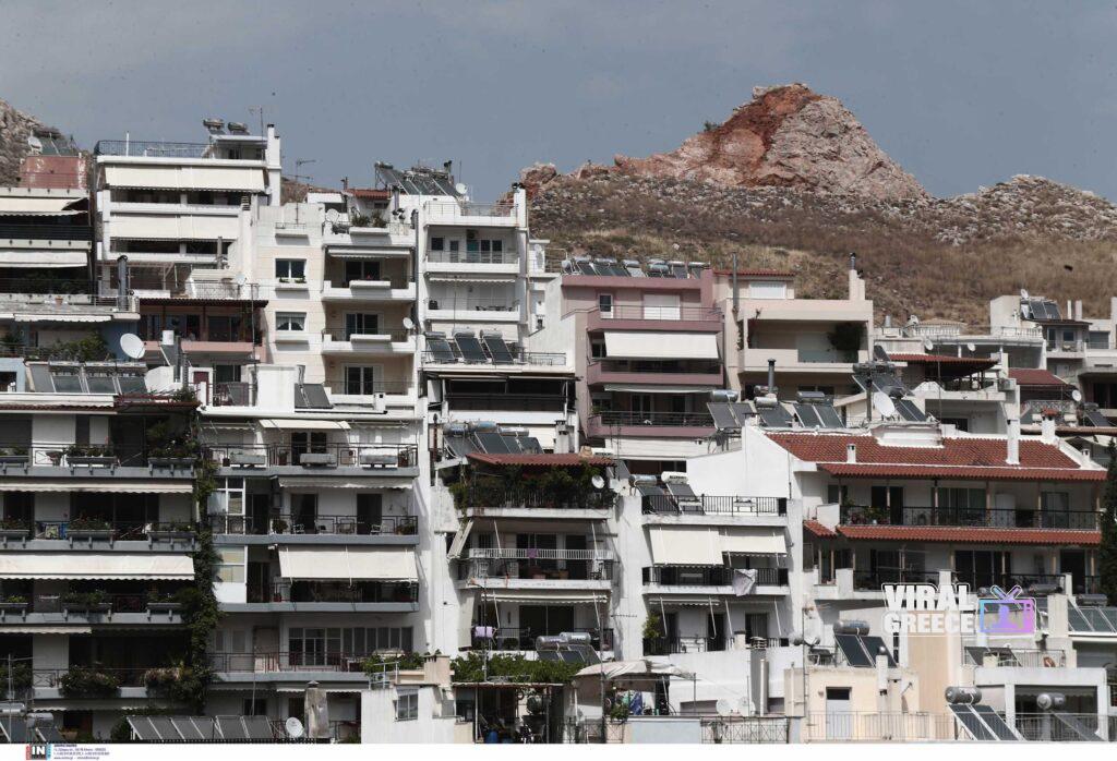Έρχεται νέος «χαράτσι» στα ακίνητα; Οι φόροι που προκαλούν αντιδράσεις και ο φόβος για… τριπλό ΕΝΦΙΑ