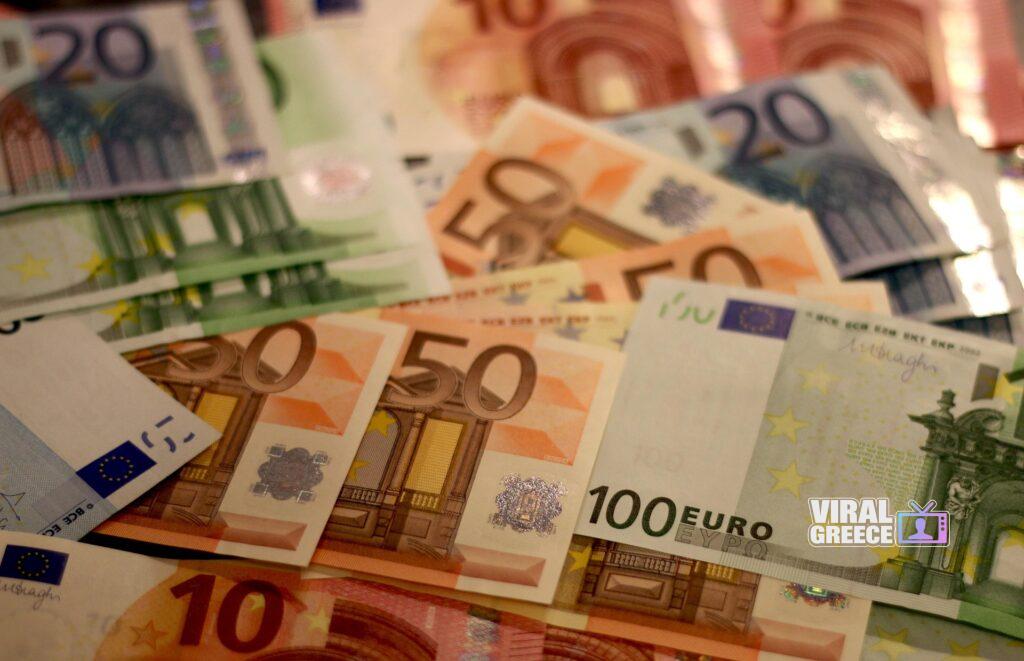 moerschy money 1005479 1920 Viral Greece