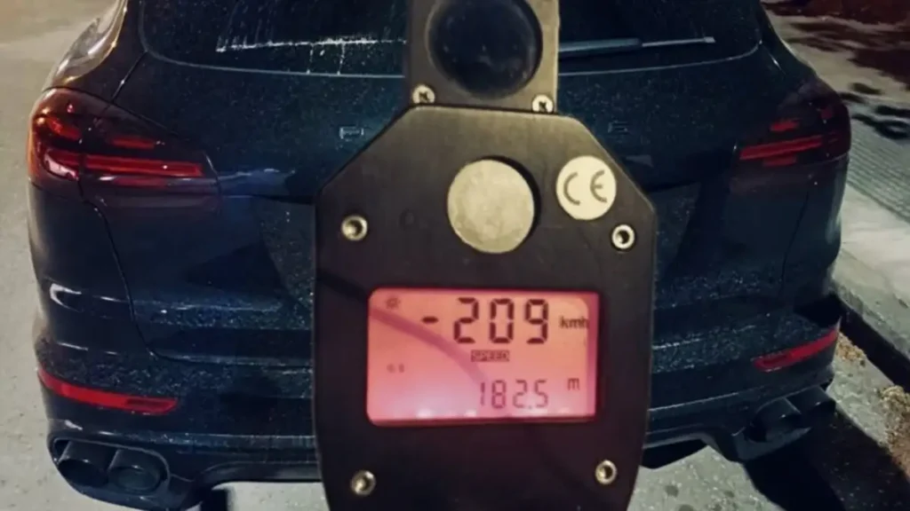 Θεσσαλονίκη: 30χρονος έτρεχε με 209 χλμ στην Περιφερειακή Οδό