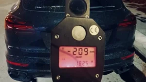 Θεσσαλονίκη: 30χρονος έτρεχε με 209 χλμ στην Περιφερειακή Οδό