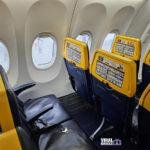 AA26B7SO Viral Greece Ryanair: Τέλος η υποχρεωτική χρέωση για να κάθονται γονείς δίπλα στα παιδιά τους