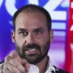 Καταδίκη ερήμην για τον Εντουάρντο Μπολσονάρου στη Βραζιλία – Ποινή φυλάκισης 4 ετών και 2 μηνών