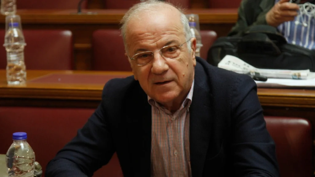 nasos athanasiou arthrou Viral Greece